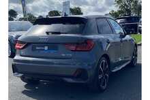 21/21 Audi A1 Black Edition TFSI 35 Sportback S Tronic 150 ps