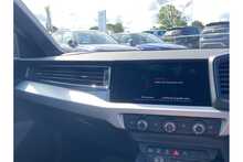 21/21 Audi A1 Black Edition TFSI 35 Sportback S Tronic 150 ps