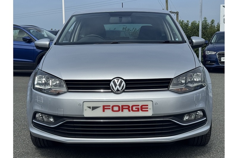 Volkswagen TSI BlueMotion Tech SEL Hatchback 1.2 Manual Petrol