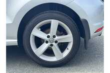 15/15 Volkswagen Polo TSI BlueMotion Tech SEL 1.2 110PS