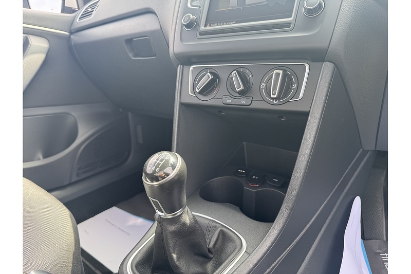 Volkswagen TSI BlueMotion Tech SEL Hatchback 1.2 Manual Petrol