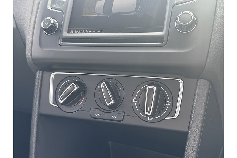 Volkswagen TSI BlueMotion Tech SEL Hatchback 1.2 Manual Petrol