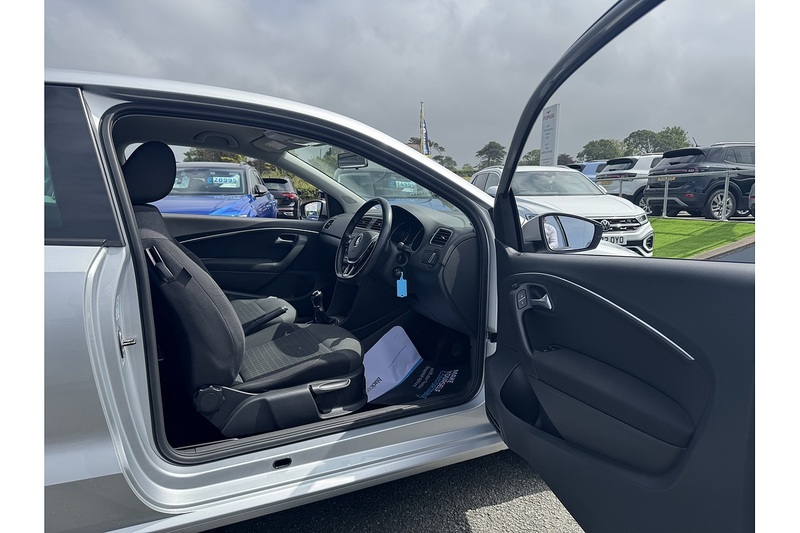 Volkswagen TSI BlueMotion Tech SEL Hatchback 1.2 Manual Petrol