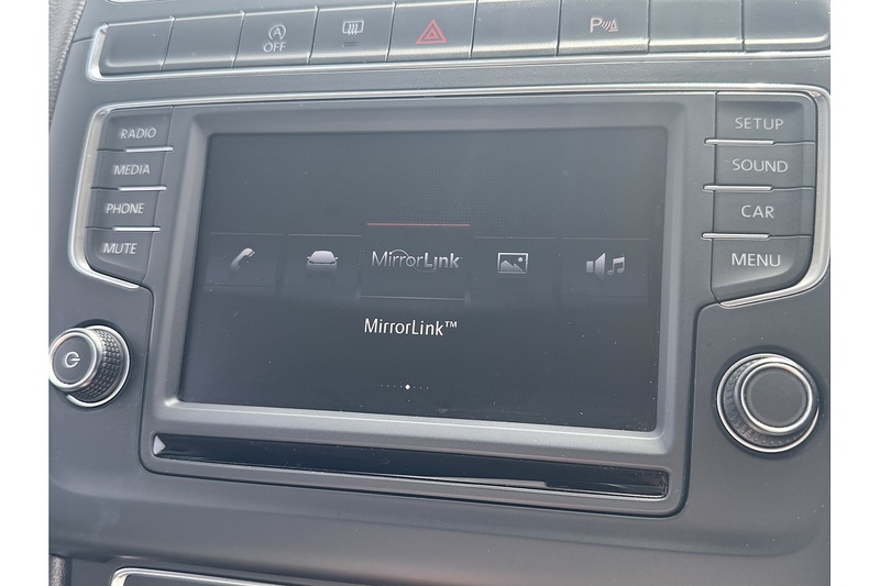 Volkswagen TSI BlueMotion Tech SEL Hatchback 1.2 Manual Petrol