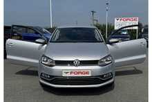 15/15 Volkswagen Polo TSI BlueMotion Tech SEL 1.2 110PS