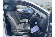 15/15 Volkswagen Polo TSI BlueMotion Tech SEL 1.2 110PS