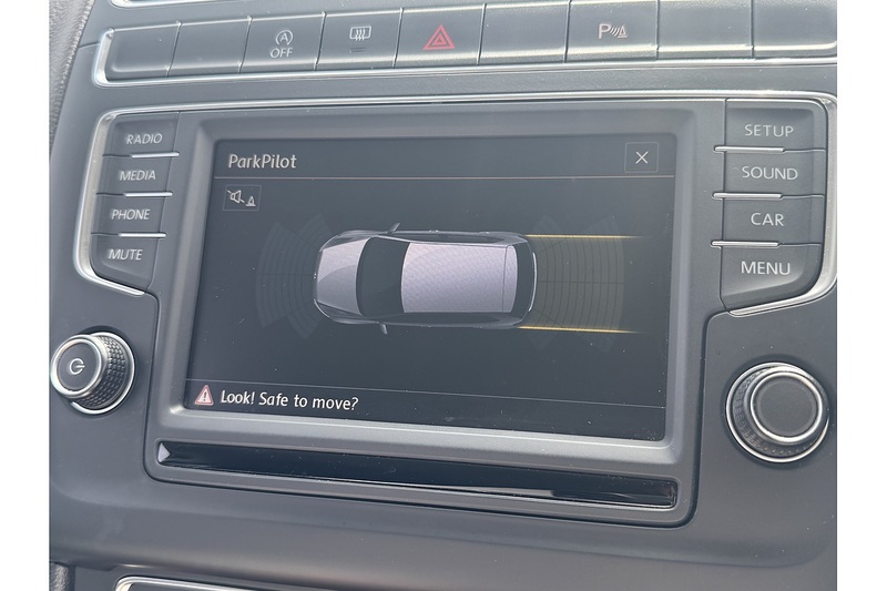 Volkswagen TSI BlueMotion Tech SEL Hatchback 1.2 Manual Petrol