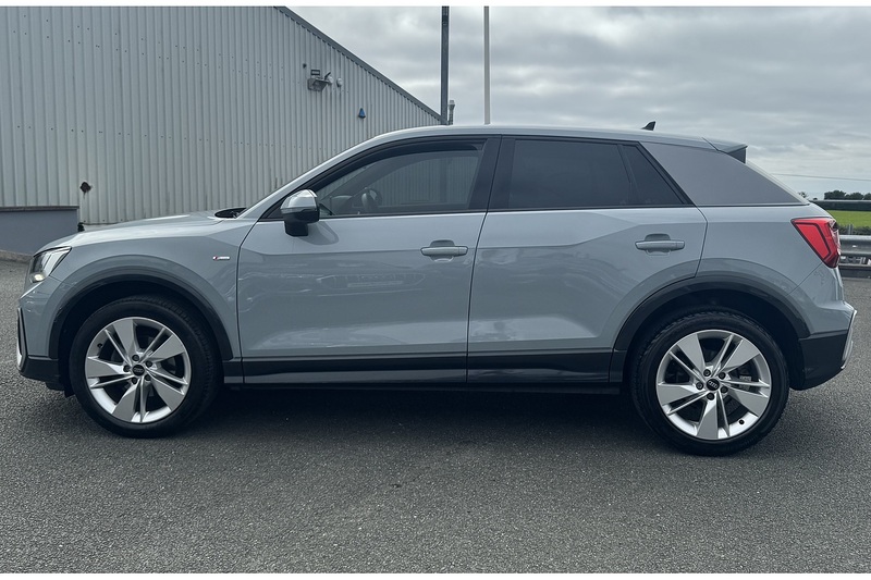 Audi 1.5 TFSI CoD 35 S line SUV 5dr Petrol S Tronic Euro 6 (s/s) (150 ps)
