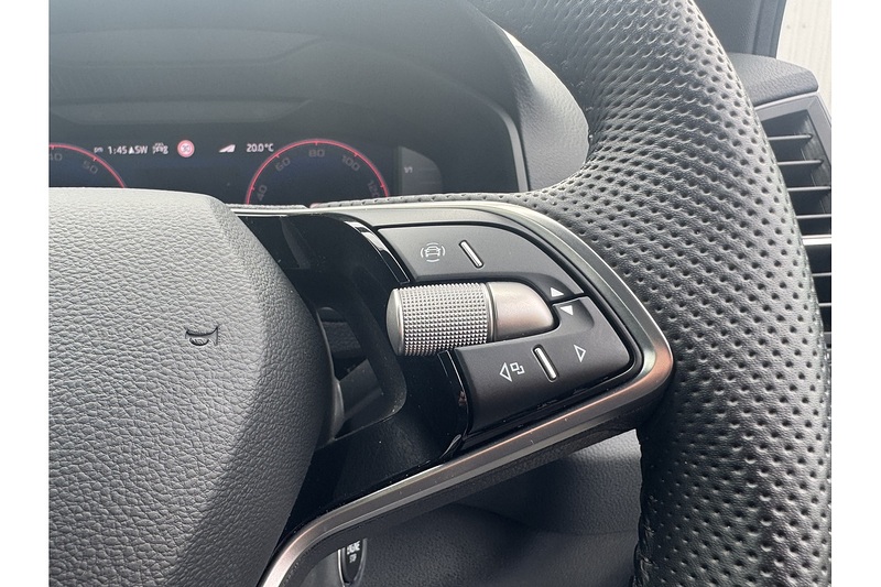 Skoda 1.5 TSI ACT SportLine SUV 5dr Petrol DSG Euro 6 (s/s) (150 ps)