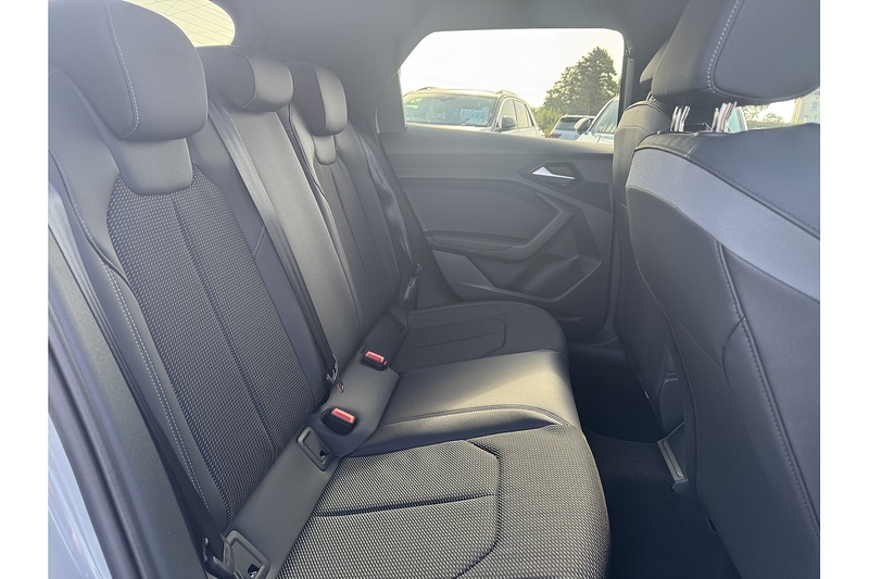 Audi Sportback Tfsi S Line 30 116 PS 6 Speed