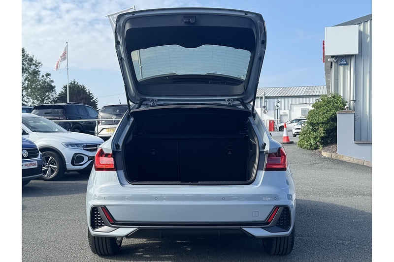 Audi Sportback Tfsi S Line 30 116 PS 6 Speed