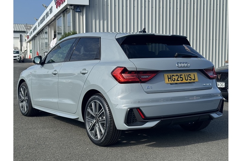 Audi Sportback Tfsi S Line 30 116 PS 6 Speed