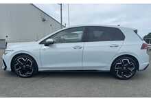 24/74 Volkswagen Golf TDI R-Line DSG (150 ps)