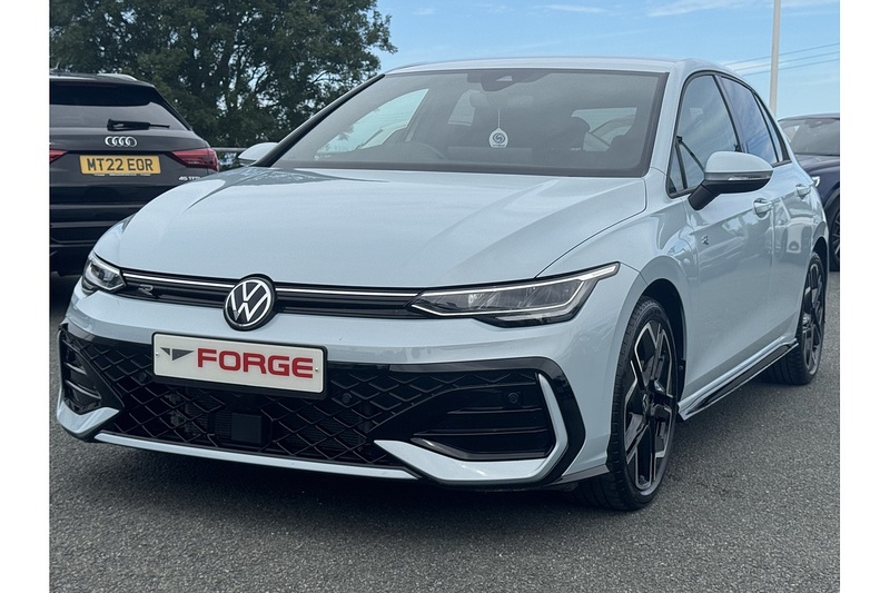 Volkswagen 2.0 TDI R-Line Hatchback 5dr Diesel DSG Euro 6 (s/s) (150 ps)