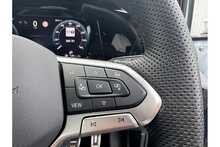 24/74 Volkswagen Golf TDI R-Line DSG (150 ps)