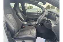 24/74 Volkswagen Golf TDI R-Line DSG (150 ps)