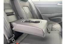 24/74 Volkswagen Golf TDI R-Line DSG (150 ps)