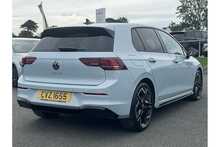 24/74 Volkswagen Golf TDI R-Line DSG (150 ps)