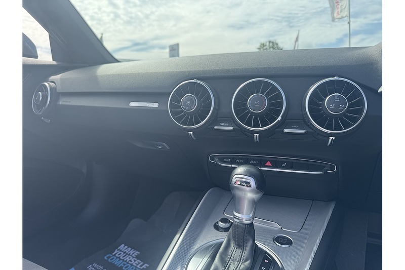 Audi 2.0 TFSI 40 Sport Roadster 2dr Petrol S Tronic Euro 6 (s/s) (197 ps)