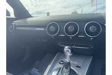 22/72 Audi TT 2.0 TFSI 40 Sport Roadster S Tronic 197 ps