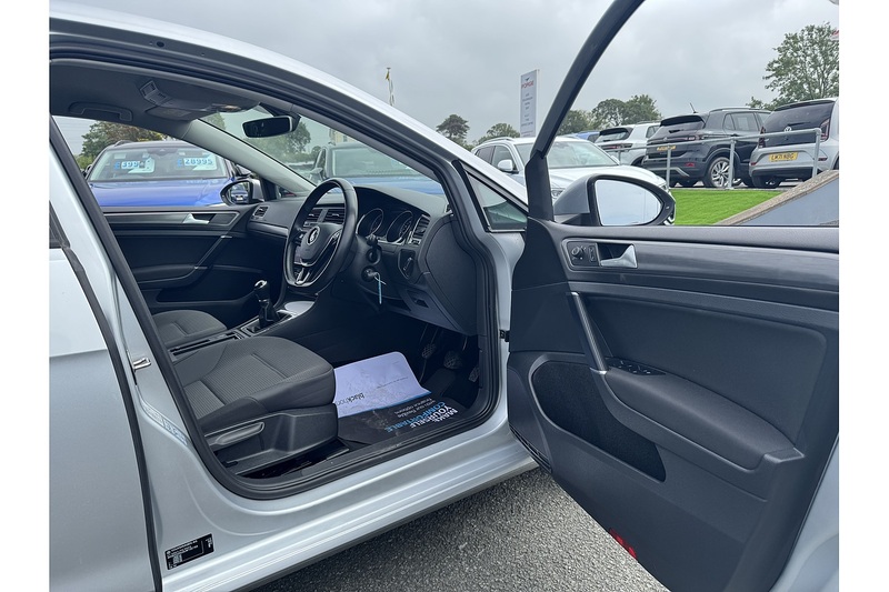 Volkswagen 1.5 TSI EVO Match Edition Hatchback 5dr Petrol Manual Euro 6 (s/s) (130 ps)