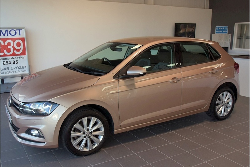 Volkswagen 1.0 TSI SEL Hatchback 5dr Petrol DSG Euro 6 (s/s) (115 ps)