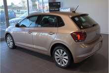 18/18 Volkswagen Polo 1.0 TSI SEL DSG 115 ps