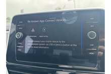 24/24 Volkswagen T-Roc 1.5 TSI R-Line DSG 150 ps