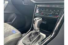 24/24 Volkswagen T-Roc 1.5 TSI R-Line DSG 150 ps