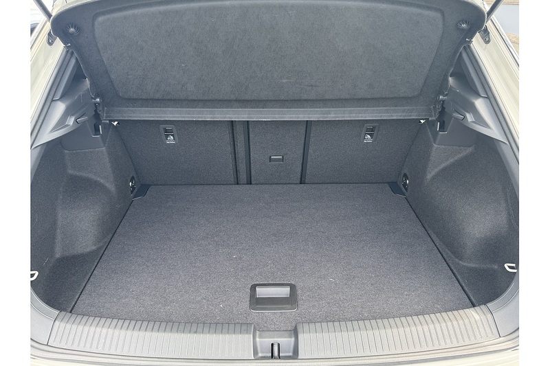 Volkswagen 1.5 TSI R-Line SUV 5dr Petrol DSG Euro 6 (s/s) (150 ps)