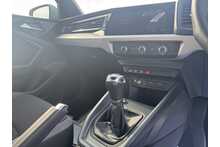 22/22 Audi A1 1.0 TFSI 30 S line Sportback 110 ps