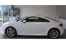 20/70  Audi TT 2.0 TFSI 40 Sport Coupe S Tronic 197 ps
