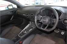 20/70  Audi TT 2.0 TFSI 40 Sport Coupe S Tronic 197 ps