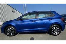 24/24 Volkswagen Polo 1.0 TSI Life Hatchback Petrol Manual 95 ps