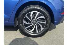 24/24 Volkswagen Polo 1.0 TSI Life Hatchback Petrol Manual 95 ps