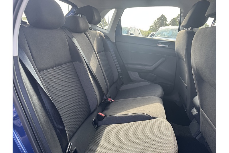 Volkswagen 1.0 TSI Life Hatchback 5dr Petrol Manual Euro 6 (s/s) (95 ps)