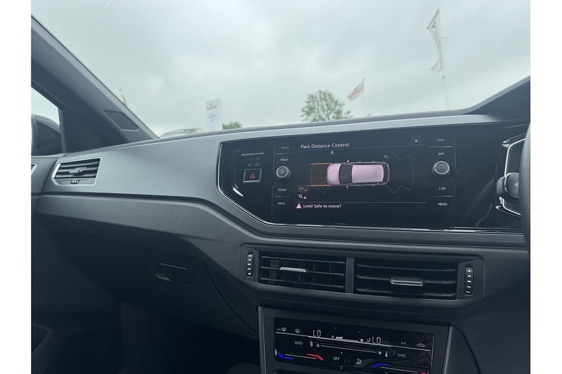 Volkswagen 1.0 TSI R-Line Hatchback 5dr Petrol Manual Euro 6 (s/s) (95 ps)