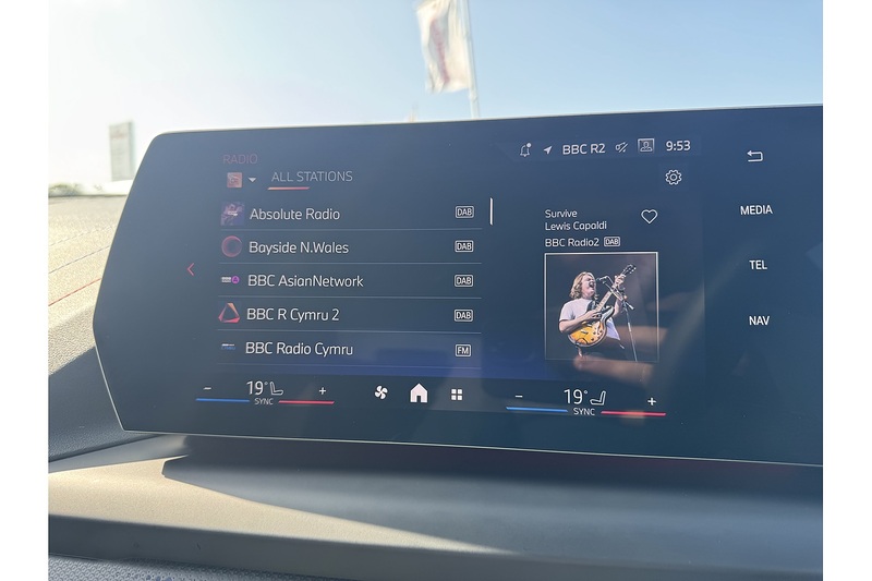 BMW 1.5 120i MHT M Sport Hatchback 5dr Petrol Hybrid DCT Euro 6 (s/s) (170 ps)