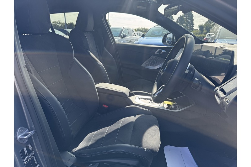 BMW 1.5 120i MHT M Sport Hatchback 5dr Petrol Hybrid DCT Euro 6 (s/s) (170 ps)