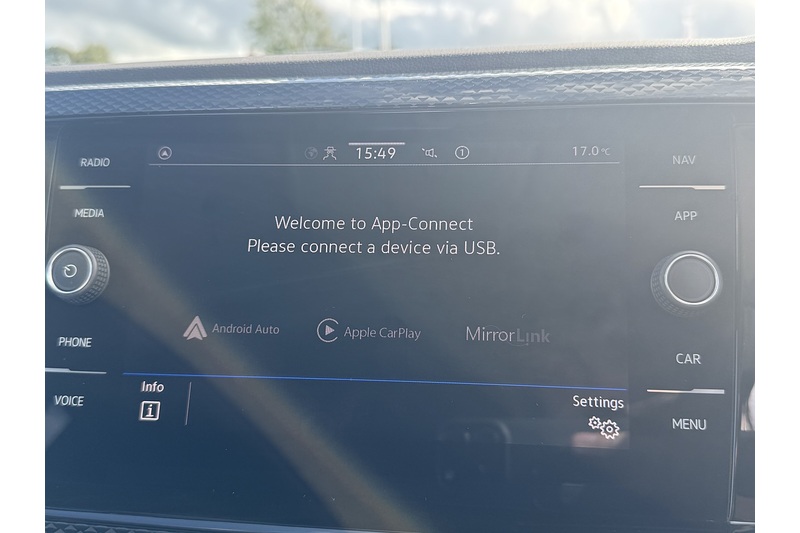 Volkswagen 1.0 TSI Life SUV 5dr Petrol Manual Euro 6 (s/s) (110 ps)