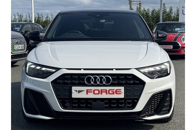 Audi 1.0 TFSI 25 Black Edition Sportback 5dr Petrol S Tronic Euro 6 (s/s) (95 ps)