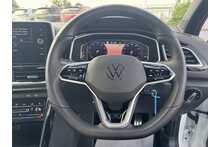 22/72 Volkswagen T-Roc 1.5 TSI R-Line SUV Petrol DSG 150 ps