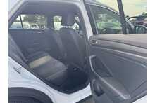22/72 Volkswagen T-Roc 1.5 TSI R-Line SUV Petrol DSG 150 ps