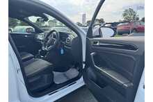 22/72 Volkswagen T-Roc 1.5 TSI R-Line SUV Petrol DSG 150 ps