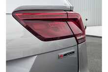 19/69 Volkswagen Tiguan 2.0 TDI SEL SUV DSG 4Motion 190 ps