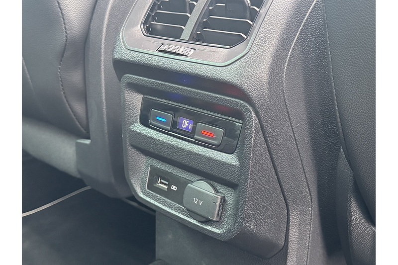 Volkswagen 2.0 TDI SEL SUV 5dr Diesel DSG 4Motion Euro 6 (s/s) (190 ps)