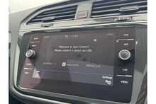 19/69 Volkswagen Tiguan 2.0 TDI SEL SUV DSG 4Motion 190 ps