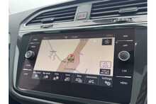19/69 Volkswagen Tiguan 2.0 TDI SEL SUV DSG 4Motion 190 ps