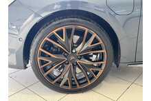 24/24 CUPRA Leon eHybrid VZ2 Design Edition
