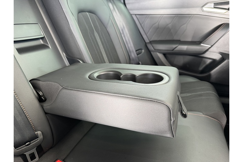 CUPRA 1.4 eHybrid 12.8kWh VZ2 Design Edition Estate 5dr Petrol Plug-in Hybrid DSG Euro 6 (s/s) (245 ps)